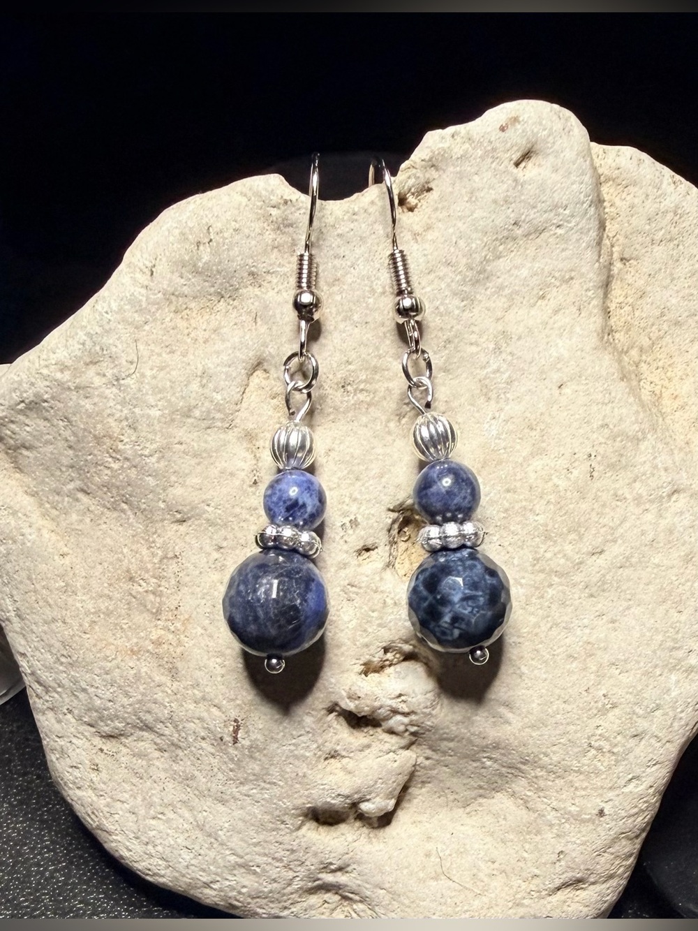 ✨Handcrafted✨Blue Stone Drop Earrings